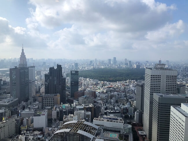 プラスアワーズ新宿からの眺望