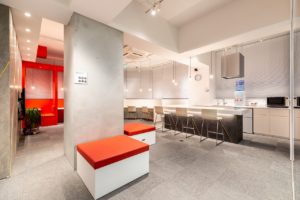 BIZcomfort大阪日本橋