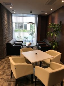BIZ SMART神田富山町　ラウンジ