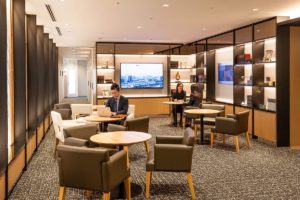 複数拠点使えるシェアオフィス_コワーキングスペース