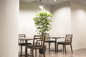 THE BASE 麹町_ウェイティングスペース