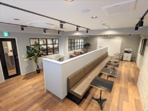 the hub四条烏丸_ラウンジ_サイレントエリア