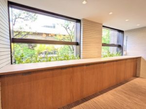 billageOSAKA朝日プラザ梅田ビルのオープンスペース_スタンディング席