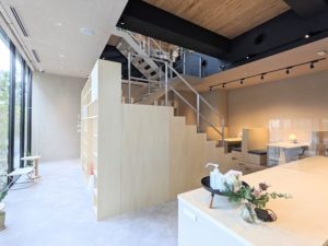 midpoint渋谷神泉_1階ラウンジ_全体