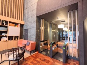 spaces六本木_1階ラウンジ