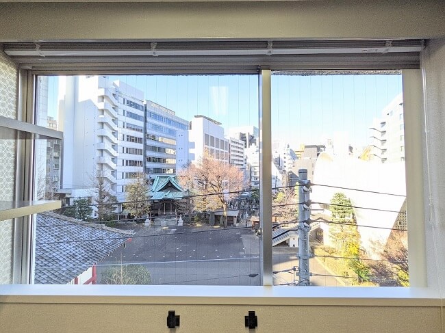 ワイムビジネスプラザ新宿御苑_個室レンタルオフィス2名の窓からの景色