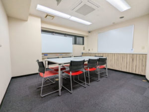 新宿アントレサロン　会議室（8名用）