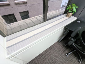 横浜ビジネスポート　レンタルオフィス（2名用）窓際