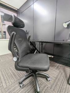 横浜ビジネスポート レンタルオフィス(2名用)デスク