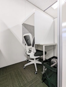 横浜ビジネスポート シェアオフィス 1名用ブース席