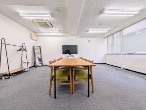 ワンストップビジネスセンター岡山店　会議室