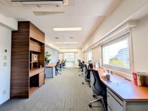 BLOCKS MEGURO　ブロックス目黒　レンタルオフィス（完全個室）8名用