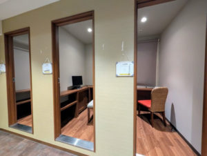 BLOCKS MEGURO　ブロックス目黒　4階ラウンジ　コワーキングスペース　WEBブース