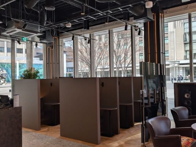 エキスパートオフィス霞が関 ラウンジ ワークスペース ブース席