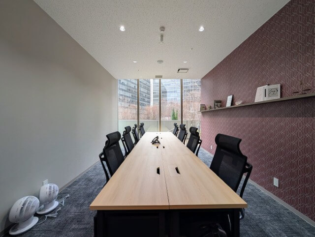 エキスパートオフィス霞が関 8名用レンタルオフィス