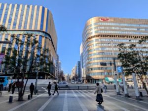 はかた駅前通り