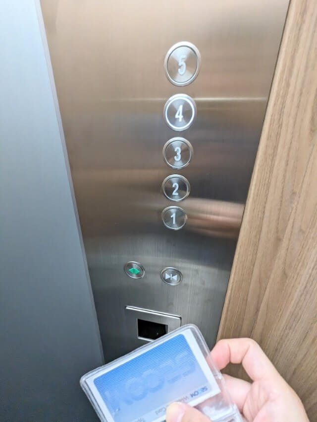 エレベーターセキュリティ