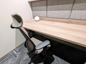 ouno御堂筋　1名 個室 デスク
