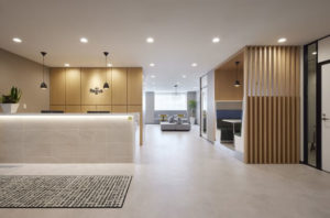 リージャス青山ツイン　受付・ラウンジ