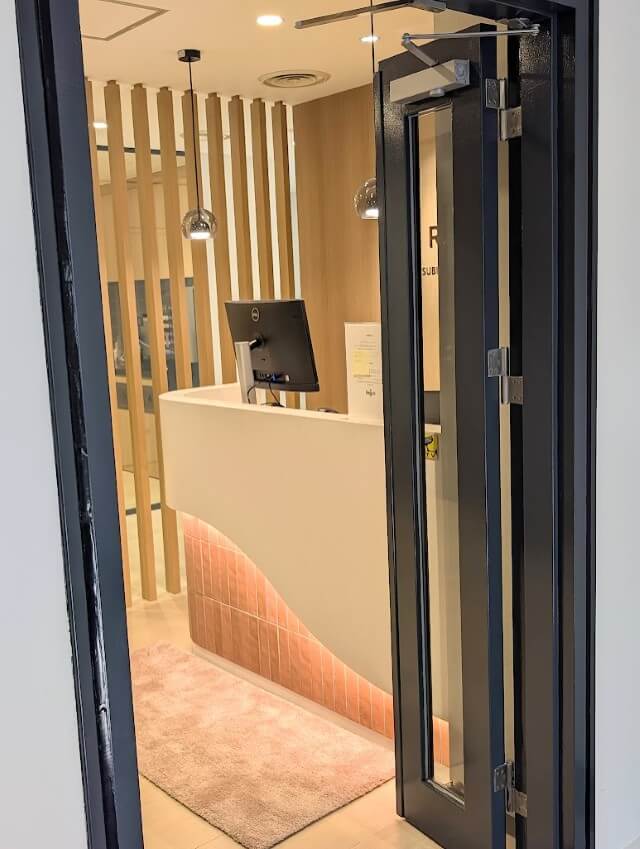 リージャス六本木三河台スクエア 受付