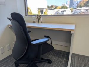 リージャス六本木三河台スクエア　レンタルオフィス（デスク・チェアなどの家具付き）