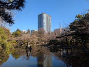 東京ミッドタウン日比谷　日比谷公園から
