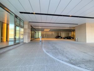 東京ミッドタウン日比谷　車寄せ