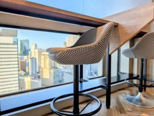 ワークスタイリング霞が関ビルディング　オープンスペース　ソロワーク向きスペース