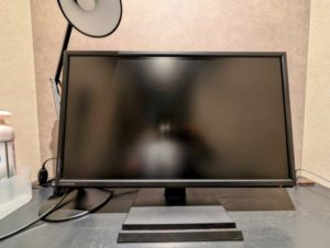 ワークスタイリング霞が関ビルディング 1人用個室シェアオフィス　パーソナルフィールド　モニター