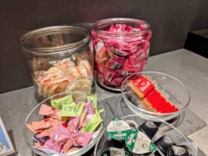 ワークスタイリング日本橋三井タワー カフェコーナー(オープンスペース)スナック