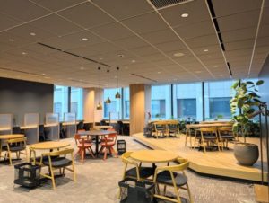 ワークスタイリング品川　オープンスペース　受付そば