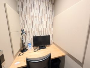 ワークスタイリング品川　1名用個室　シェアオフィス　デスクまわり