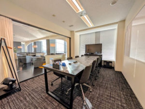 ワークスタイリング新宿三井ビルディング　会議室