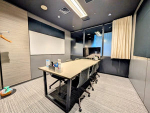 ワークスタイリング新宿三井ビルディング　執務室レンタルオフィス専用　会議室