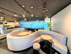 ワークスタイリング新宿三井ビルディング オープンスペース リラックス可能な席
