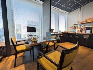 ワークスタイリング東京ミッドタウン日比谷　オープンスペース　複数名での共同利用