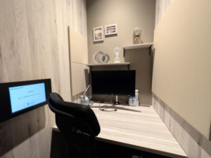 ワークスタイリング東京ミッドタウン八重洲　完全個室（パーソナルフィールド）書斎風