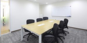オープンオフィス本厚木駅前会議室