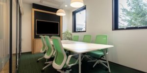 リージャス 岡山アクロスキューブビジネスセンター会議室