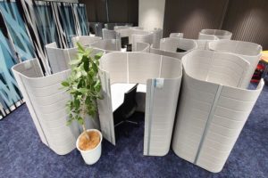 Mangrove 半個室のブース