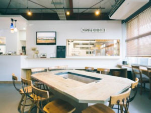 MUKASA COFFEE & ROASTER 店内写真