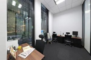 ビジネスエアポート日本橋個室